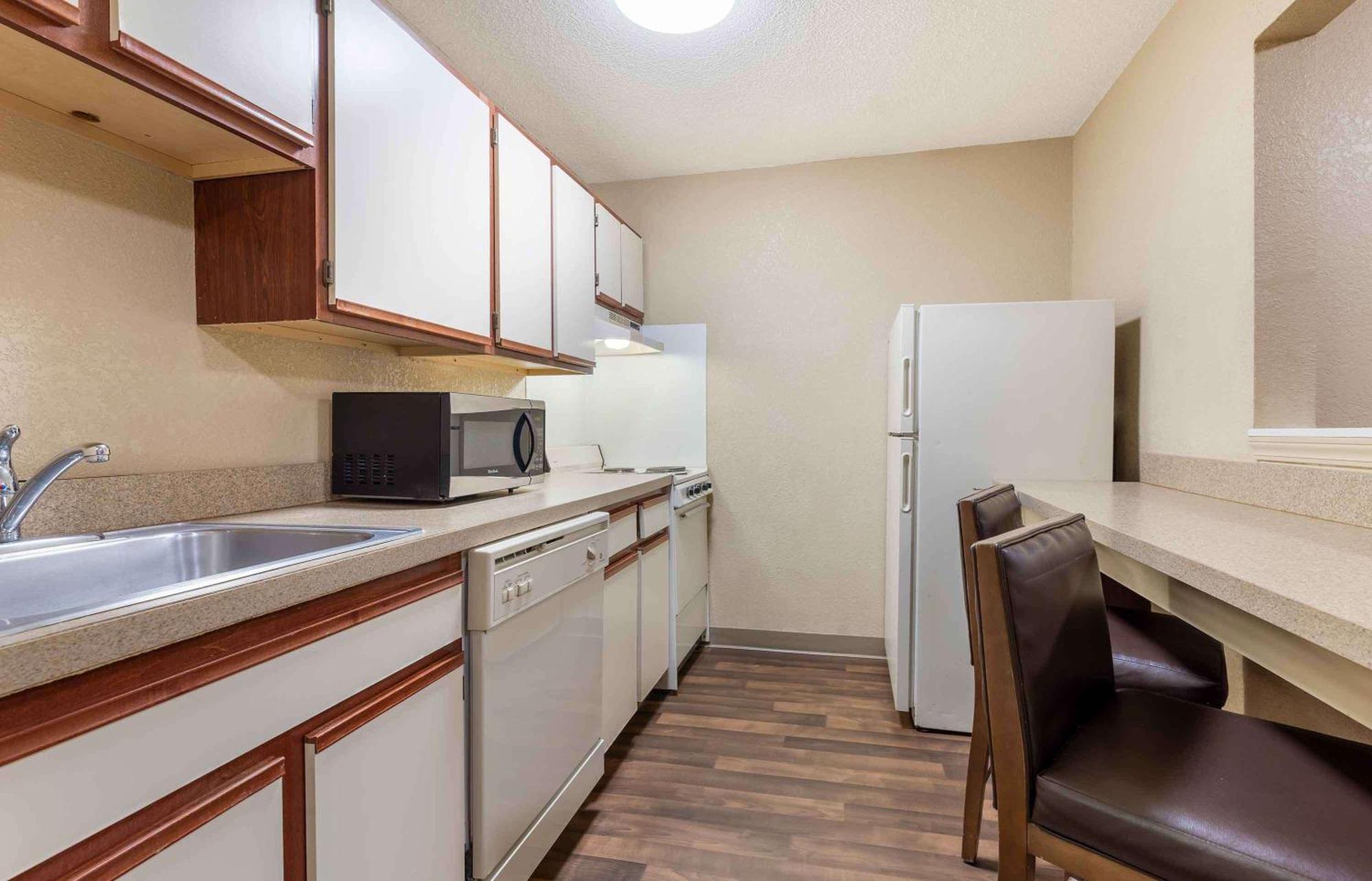 Extended Stay America Suites - Houston - Westchase - Westheimer Екстериор снимка