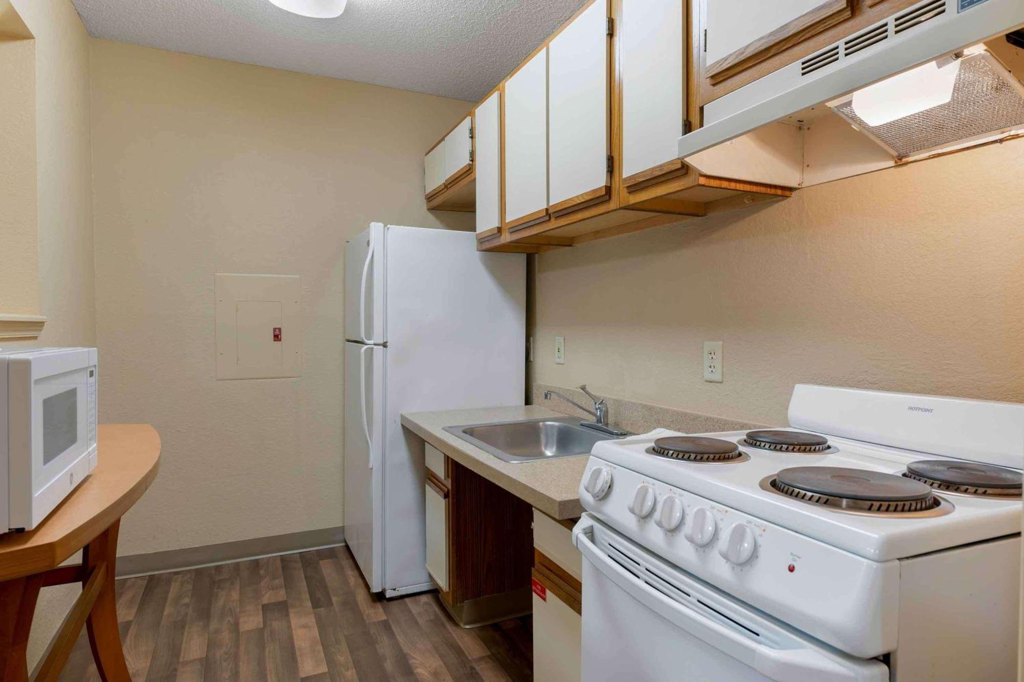 Extended Stay America Suites - Houston - Westchase - Westheimer Екстериор снимка