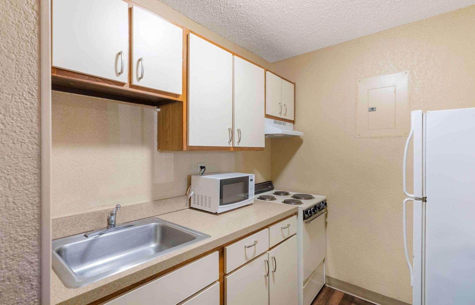 Extended Stay America Suites - Houston - Westchase - Westheimer Екстериор снимка